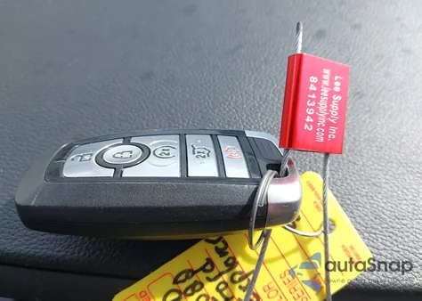 2022 Ford Explorer Limited z USA, uszkodzony, nr VIN 1FMSK8FH7NGC11561